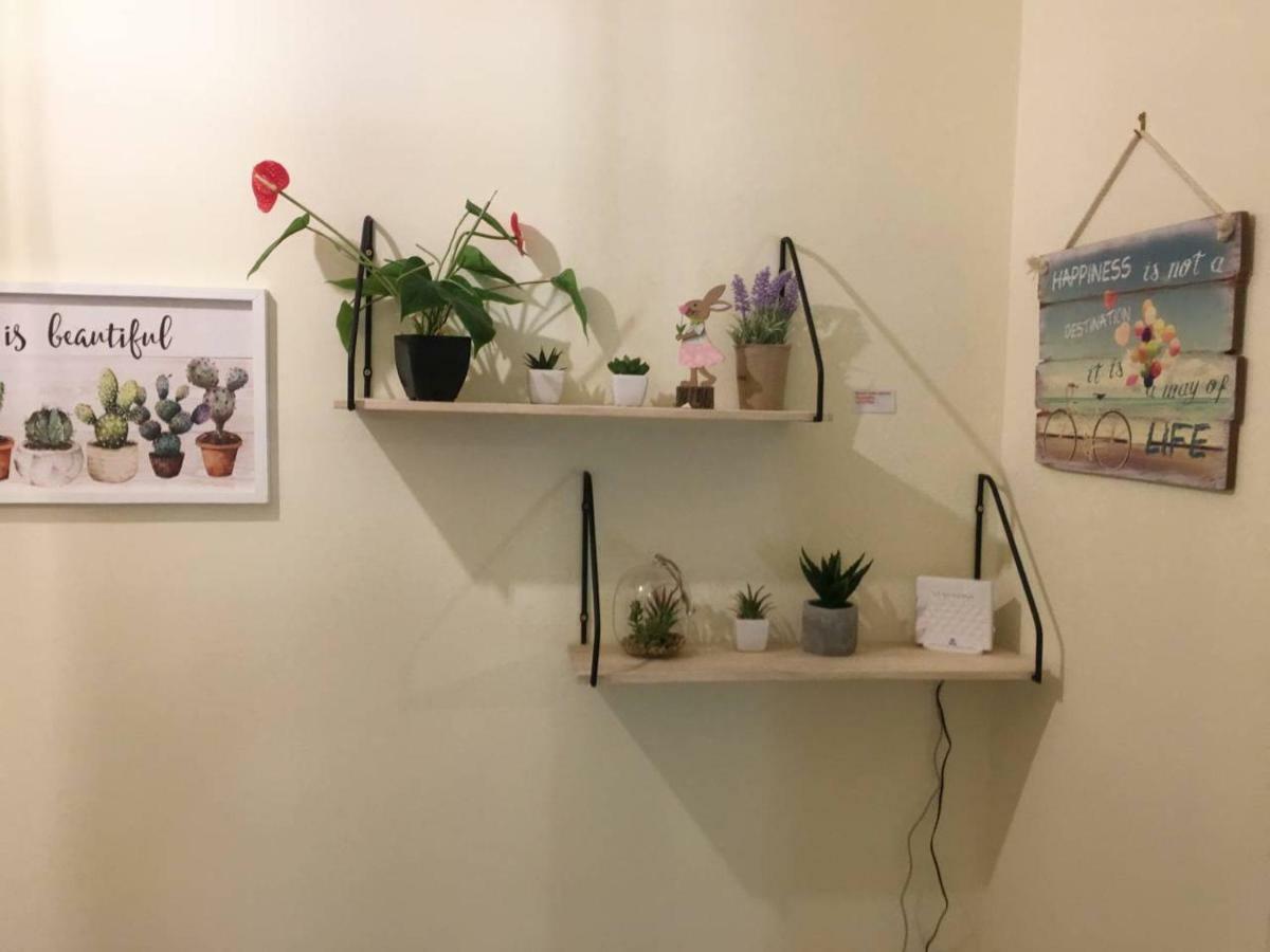 La Vie En Rose Studio,close to beach, Paleo Faliro Atene Esterno foto