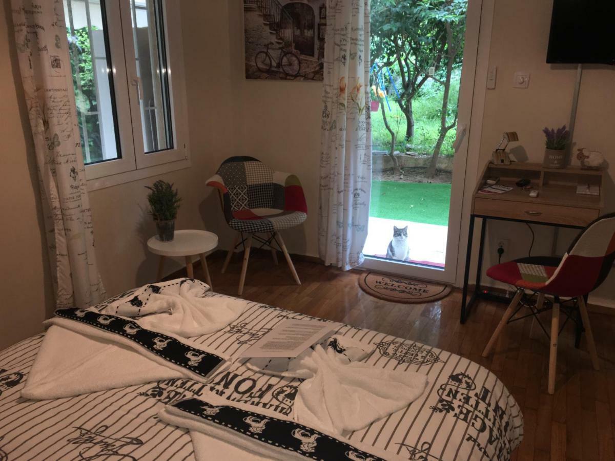 La Vie En Rose Studio,close to beach, Paleo Faliro Atene Esterno foto