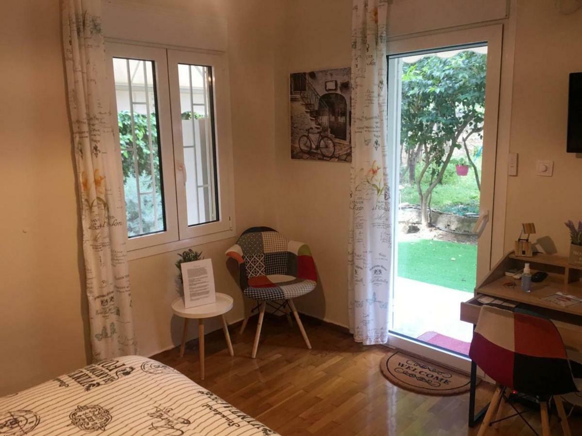 La Vie En Rose Studio,close to beach, Paleo Faliro Atene Esterno foto